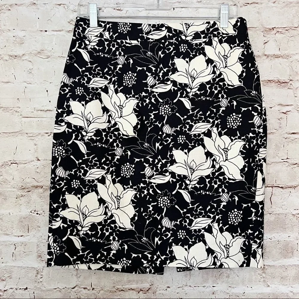 J. Crew the pencil skirt floral raffia
